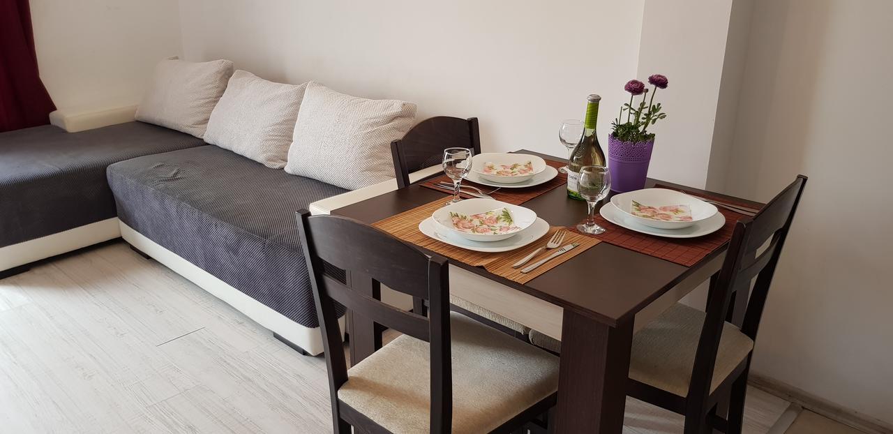 Family Aparthotel Vintegra Burgas City Exterior foto