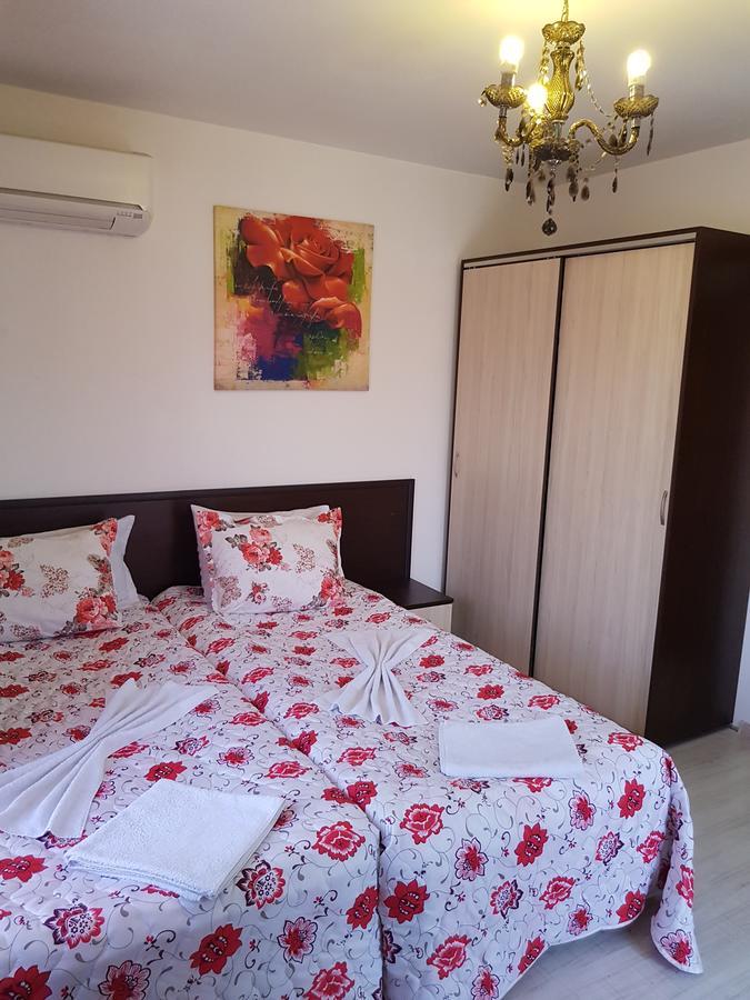 Family Aparthotel Vintegra Burgas City Exterior foto
