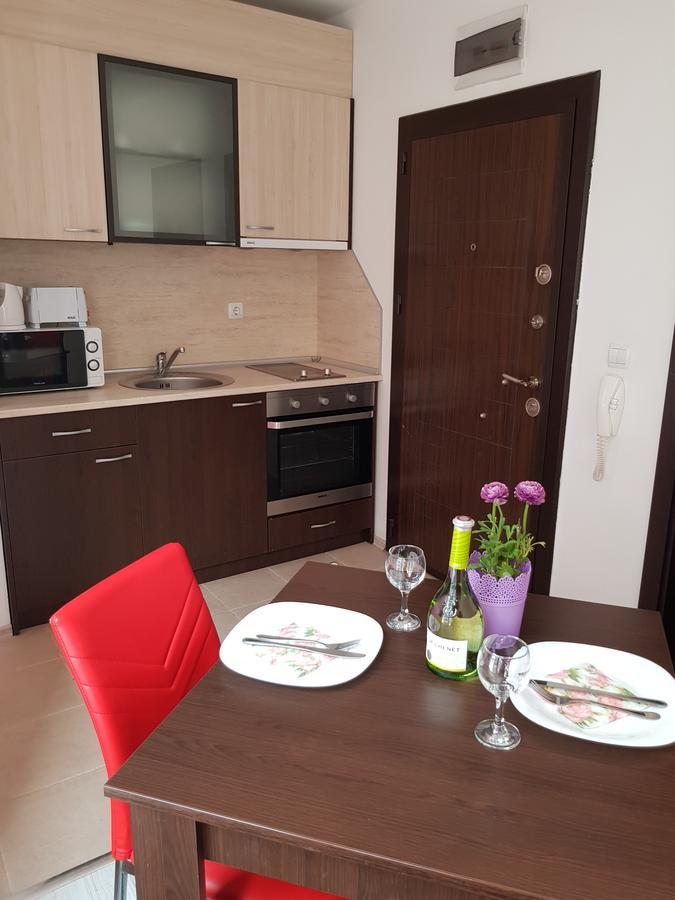 Family Aparthotel Vintegra Burgas City Exterior foto