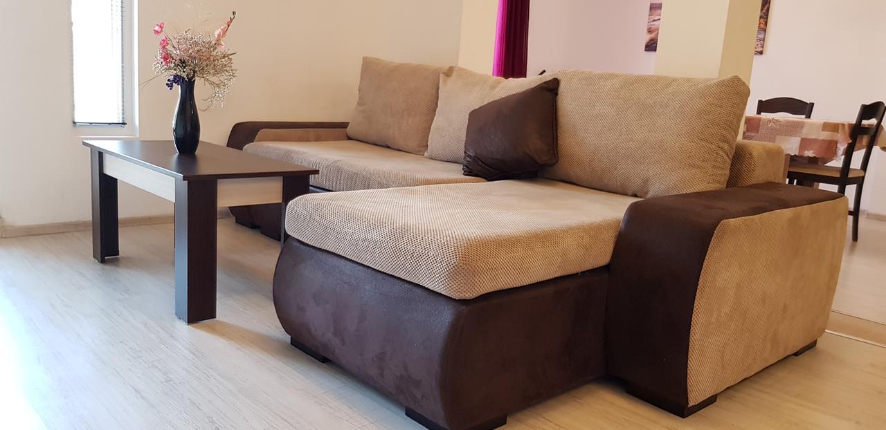 Family Aparthotel Vintegra Burgas City Exterior foto